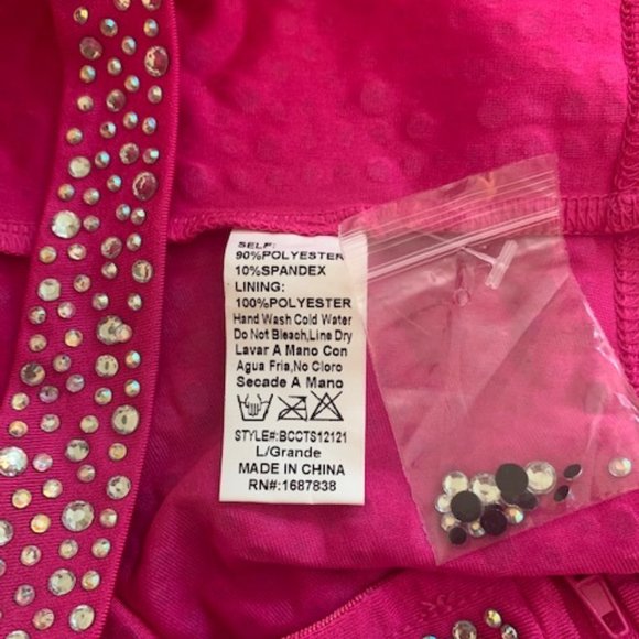Banjul by Dolls Kill Hot Pink Crystal Crop Tank La - Picture 6 of 6